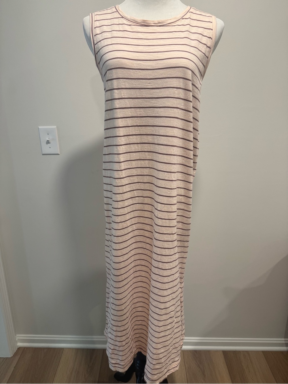 Old Navy Sleeveless Blush and Mauve Striped Maxi Dress